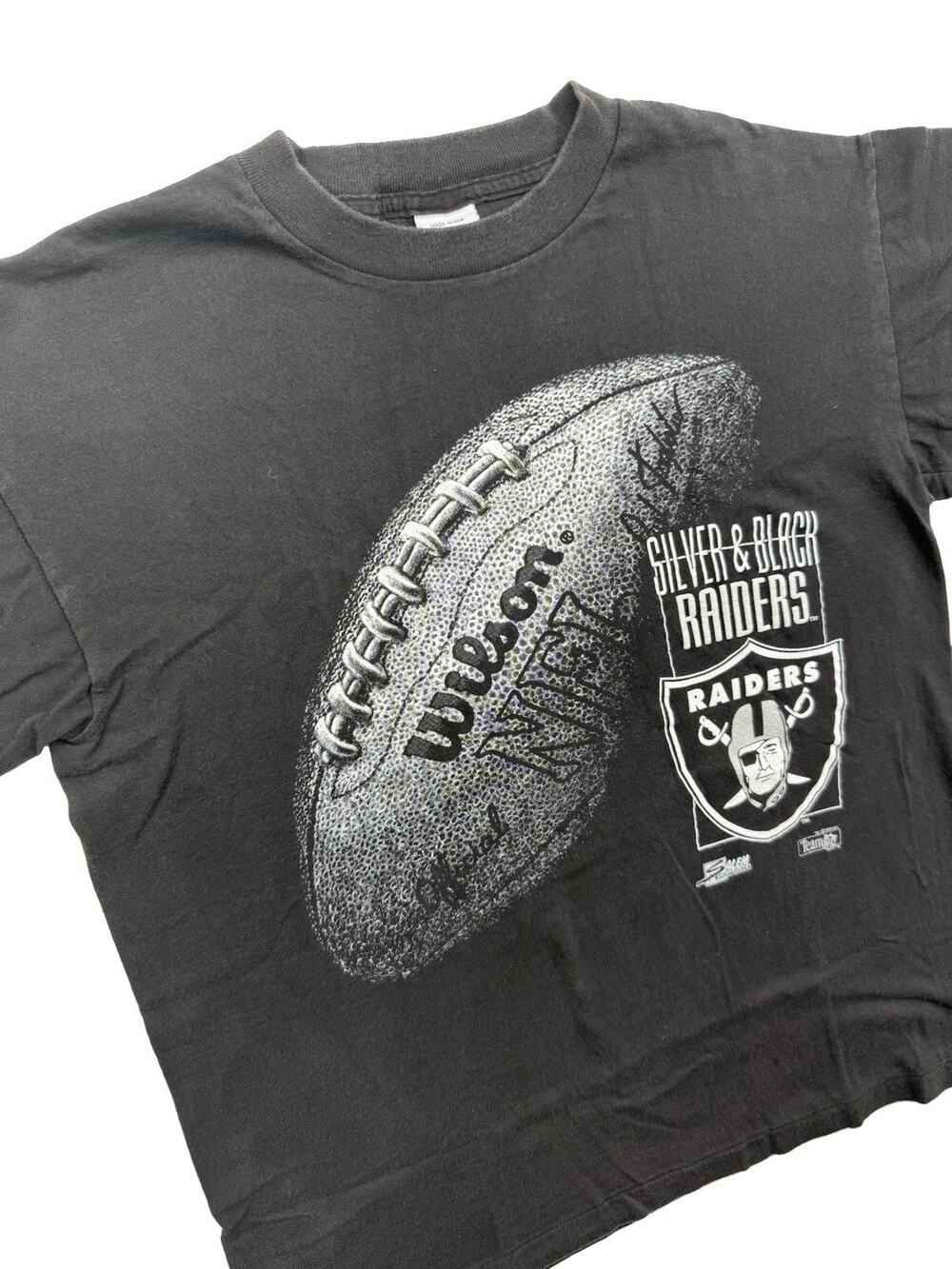 VTG 90's Raiders Football Single Stitch Silver & Black Salem T-shirt size Large